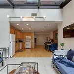 Luxury Villa In The Heart Of Manhattan
