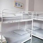 B Hotel And Hostel