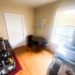 2 Bedrooms Entire Beautiful Apt In Williamsburg!
