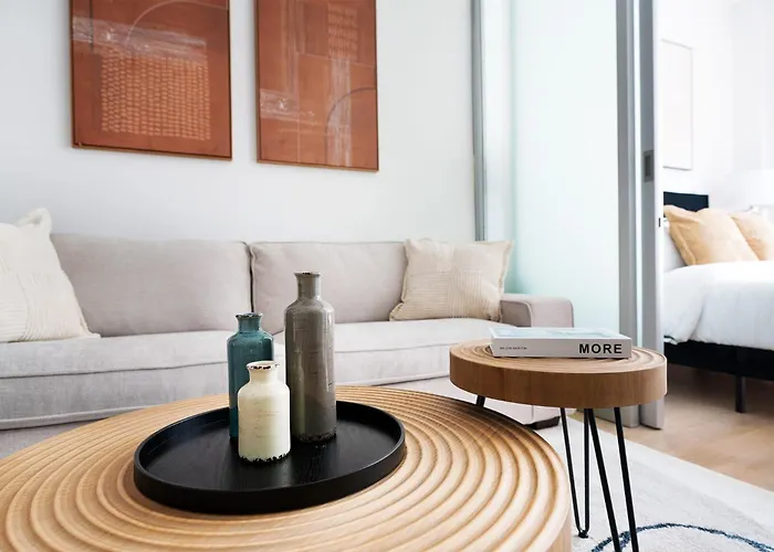 78-3C Newly Renovated 1Br Wd Walk 2 Central Park