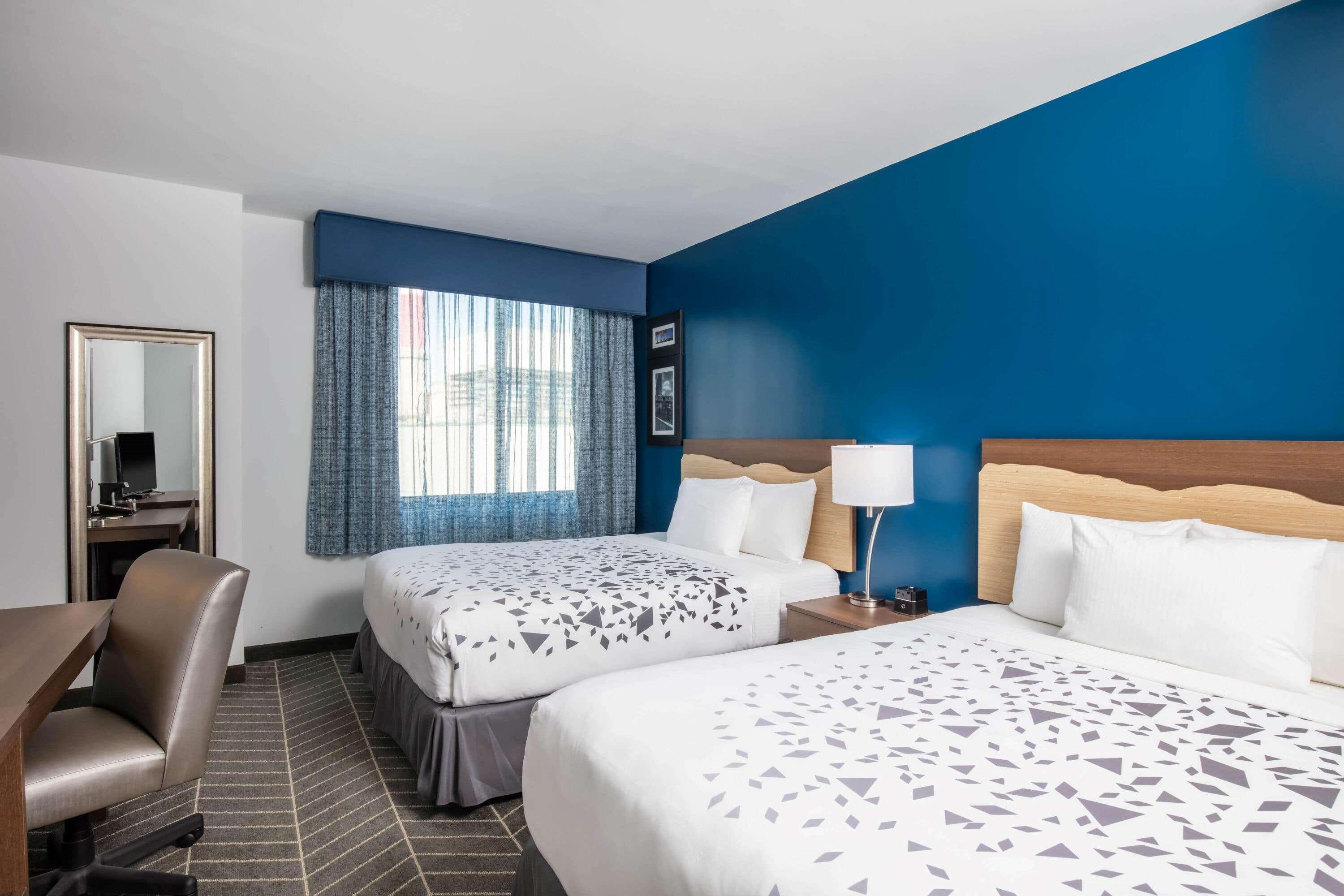 La Quinta Long Island