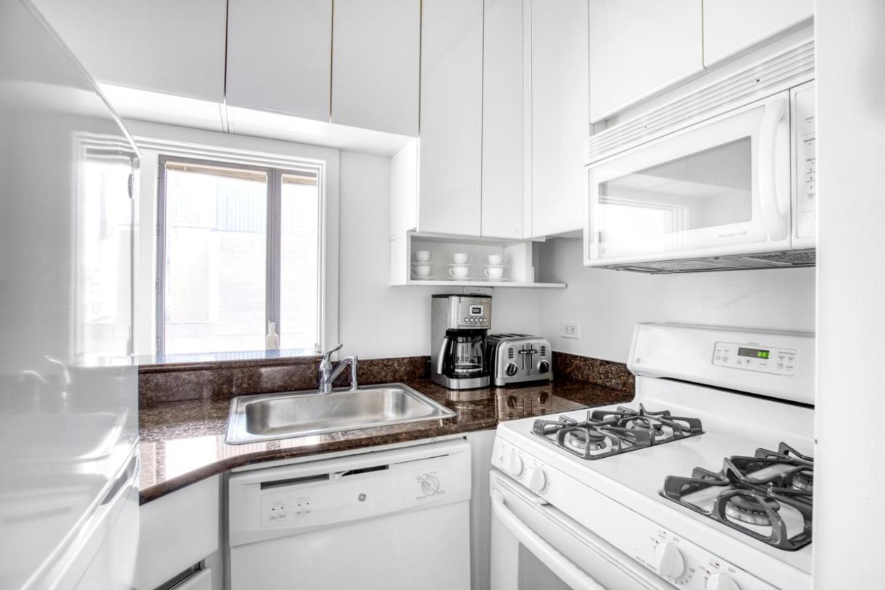 Sutton Place 1br W Gym Pool Dm Nr Pk Nyc-462 Apartment New York