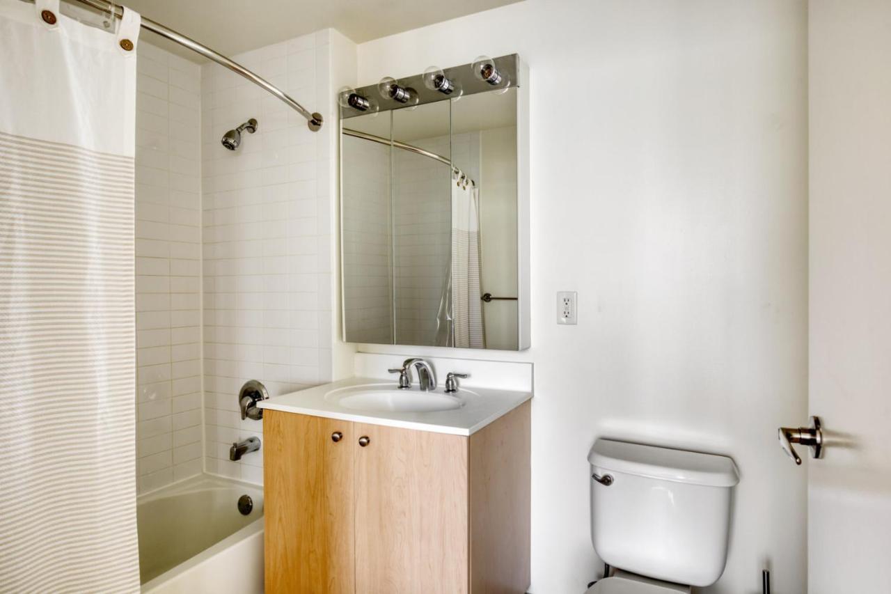 Lic 1br W Wd Elevator Doorman Nr E River Nyc-850 Apartment *