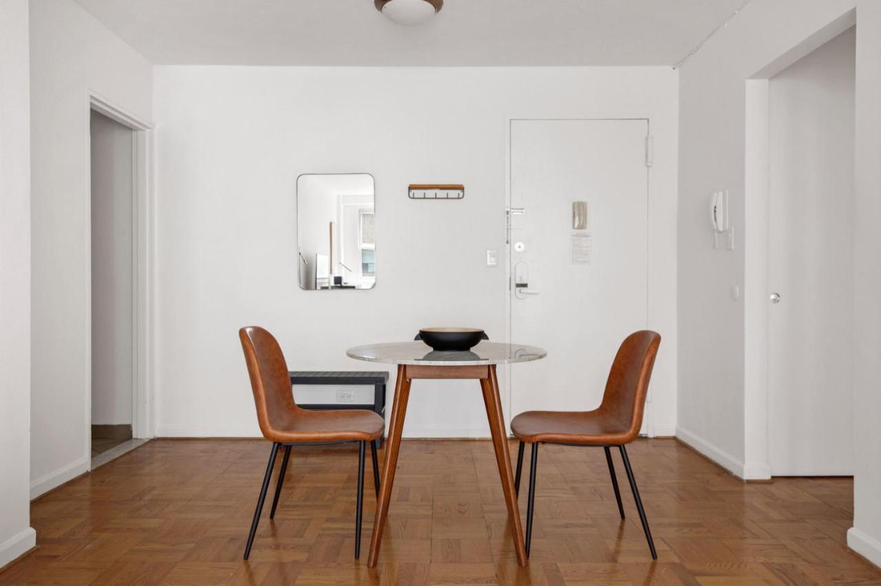 Ues 1br W Elevator Doorman Nr Park Nyc-1186 *