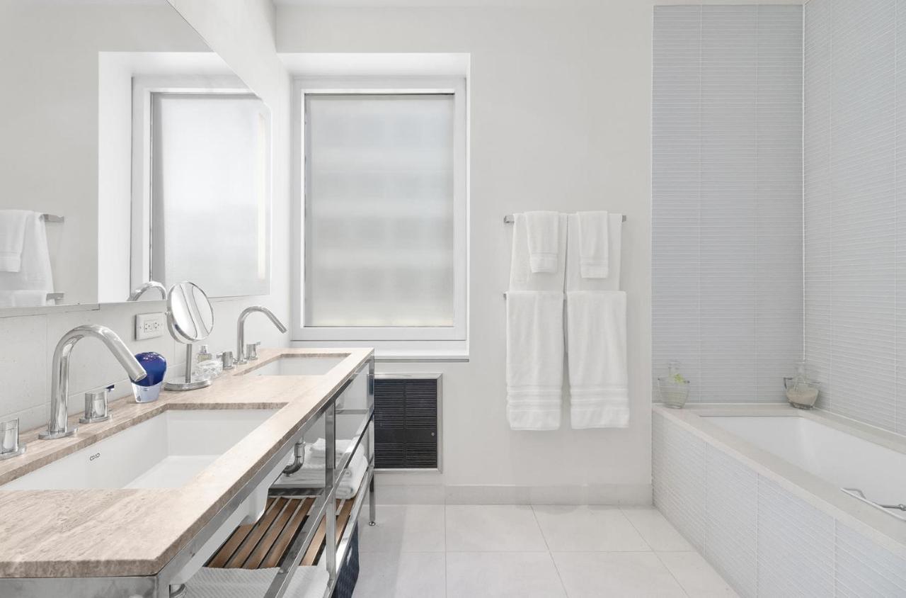 Luxury 4 Bedroom Near Times Square, City Apartment