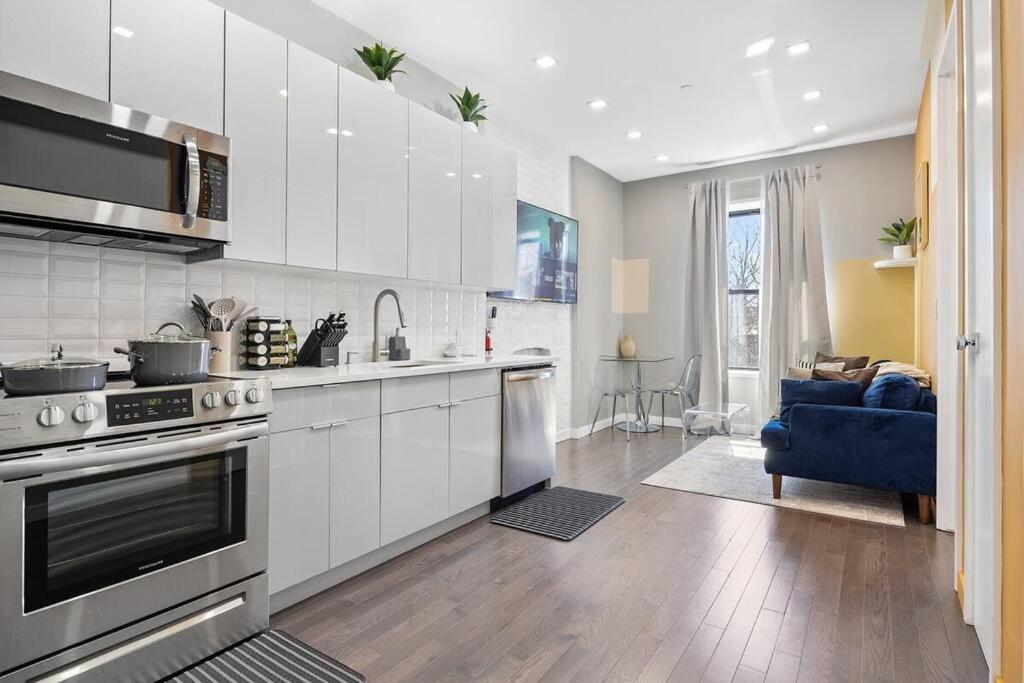 Swj 5th - Perfect For Tourism: Near Train, Times Sq, Dining *