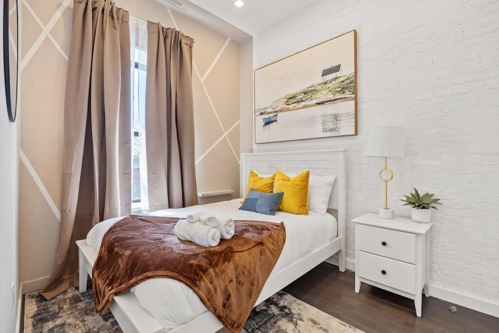 Swj 5th - Perfect For Tourism: Near Train, Times Sq, Dining * New York