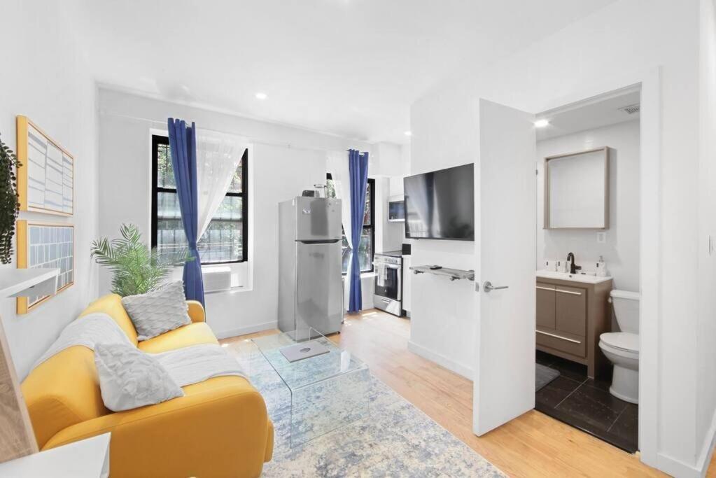 69-2c Brand New Prime Lower East Side 1br New York