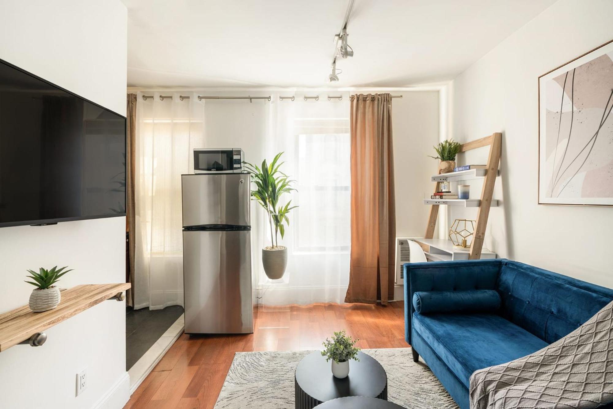69-4d Trendy Lower East Side 1b Brand New Apartment *