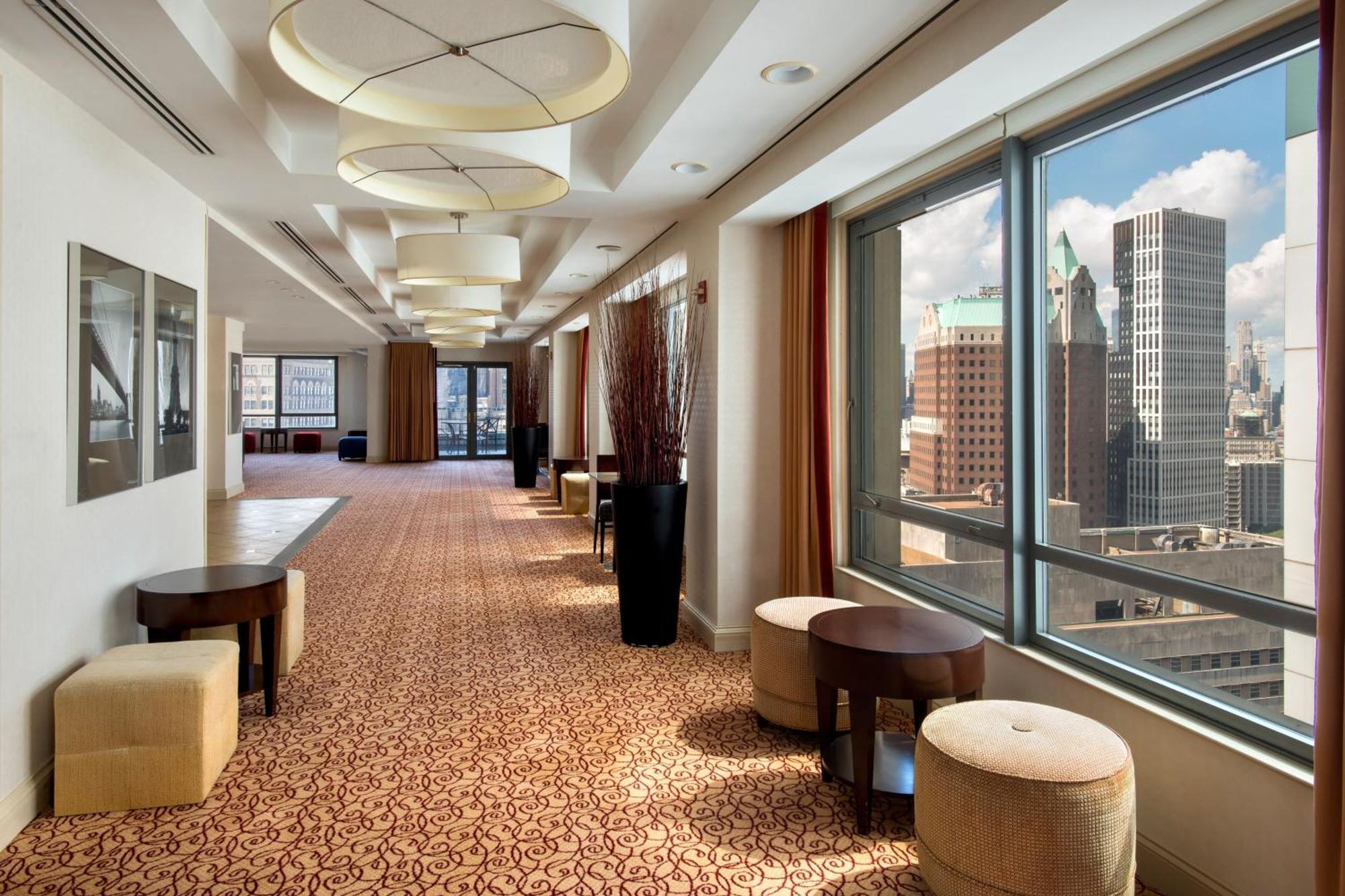 Hotel Marriott At The Brooklyn Bridge New York