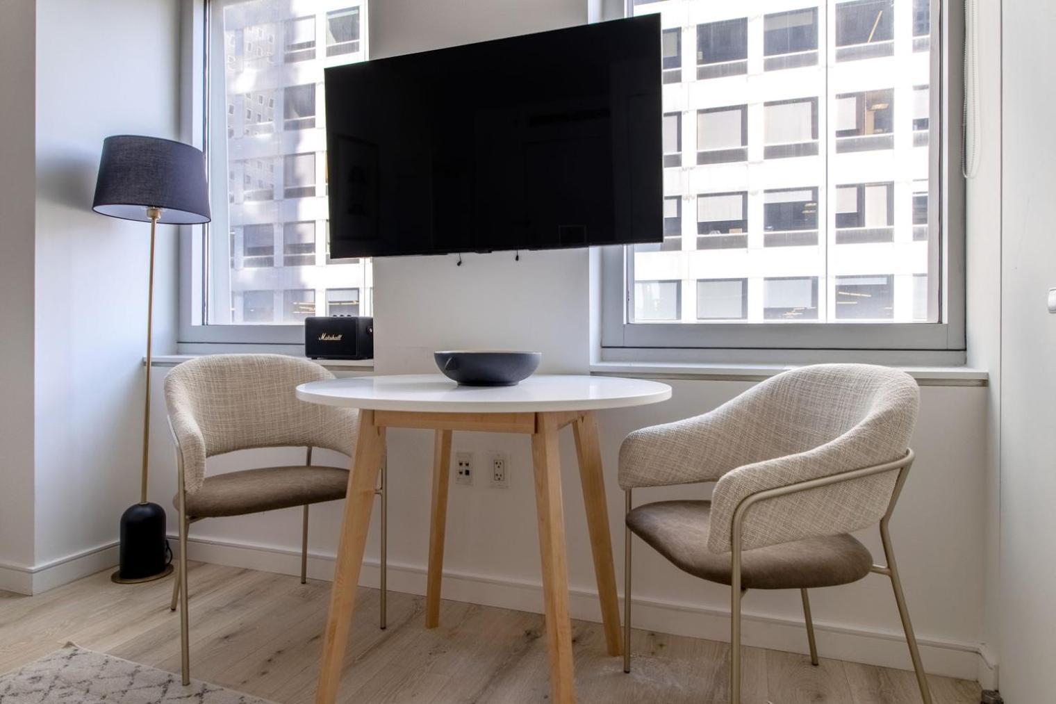 Midtown West 1br W Gym Wd Nr Bryant Park Nyc-1380 Apartment New York