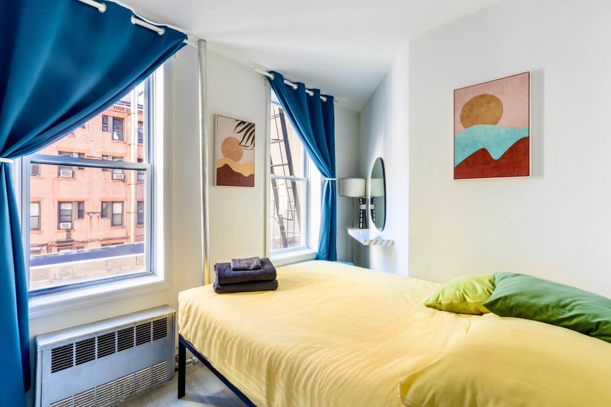 Homelike In The Heart Of China Town Apartment
