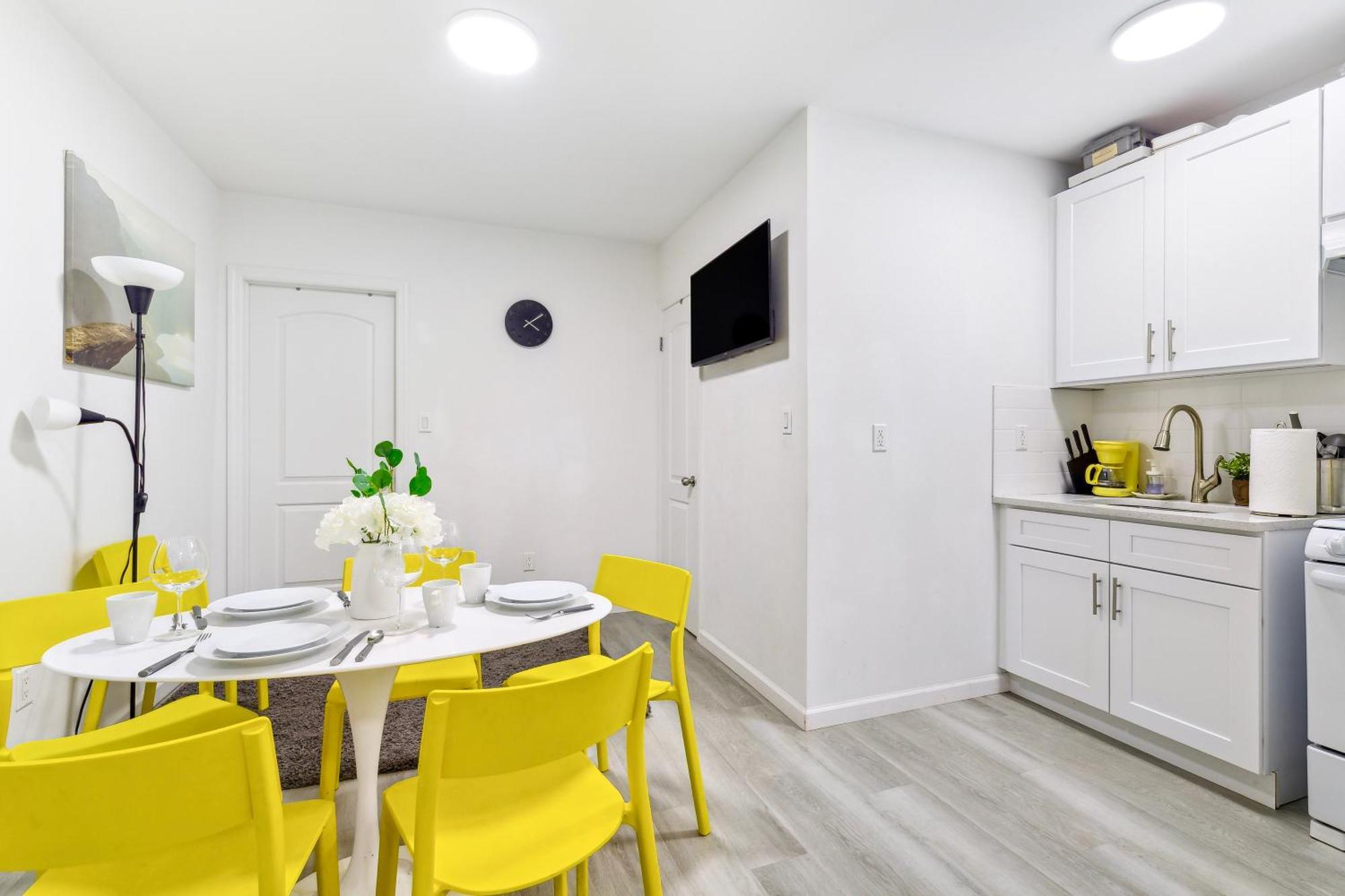 Apartment Homelike In The Heart Of China Town New York
