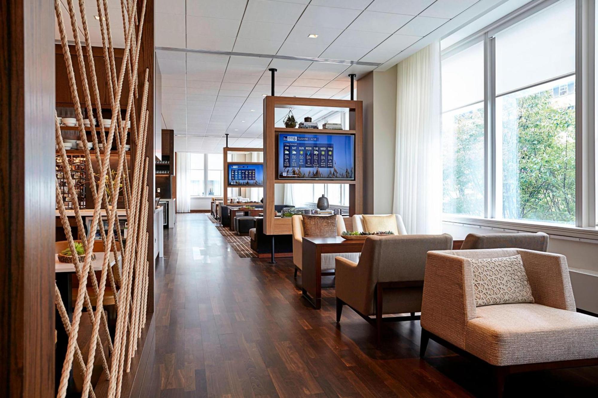 Marriott At The Brooklyn Bridge Hotel 4*