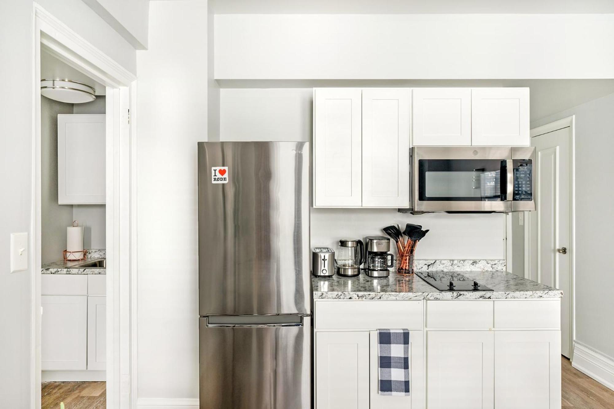 73-1406 New 1br 1bth Uws Doorman Gym * Nova York