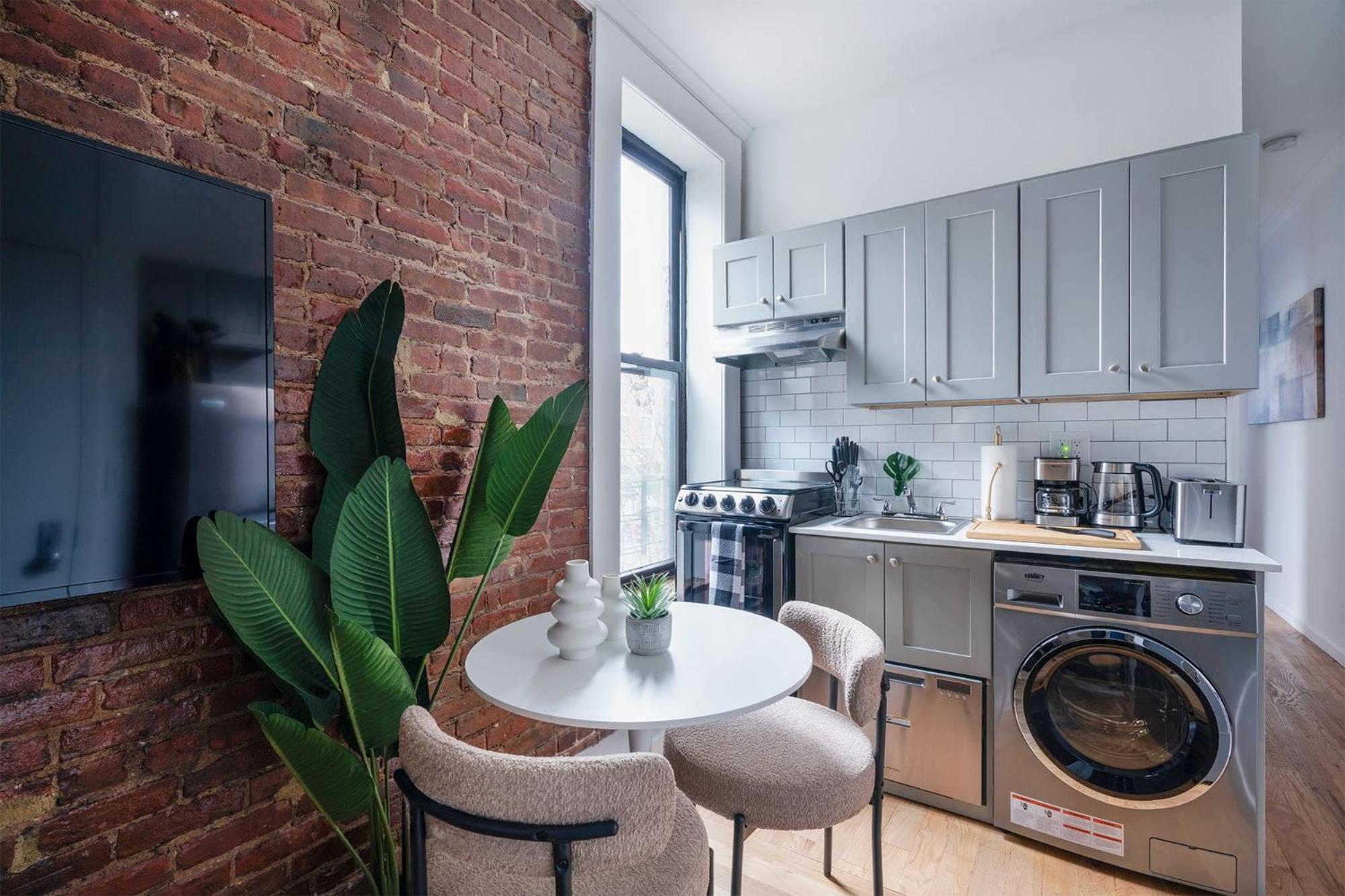 153-1g Newly Renovated 2br Lower East Side * Nova York