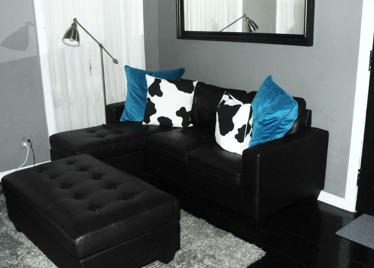 Plush Spacious 1 Bedroom Apt Williamsburg *