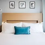 Wingate By Wyndham Bronx Haven Park