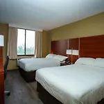 Sky Hotel Flushing/Laguardia Airport