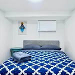 Private Designers Lower-Ground 2Bd Apartment
