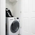 240-9 Luxury Prime Location Studio W&D