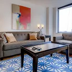 Bluebird Suites In Midtown West