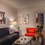 Avalon Hotel