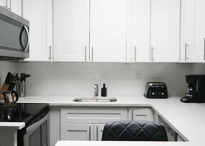 Sandy\'S Place Nyc 1