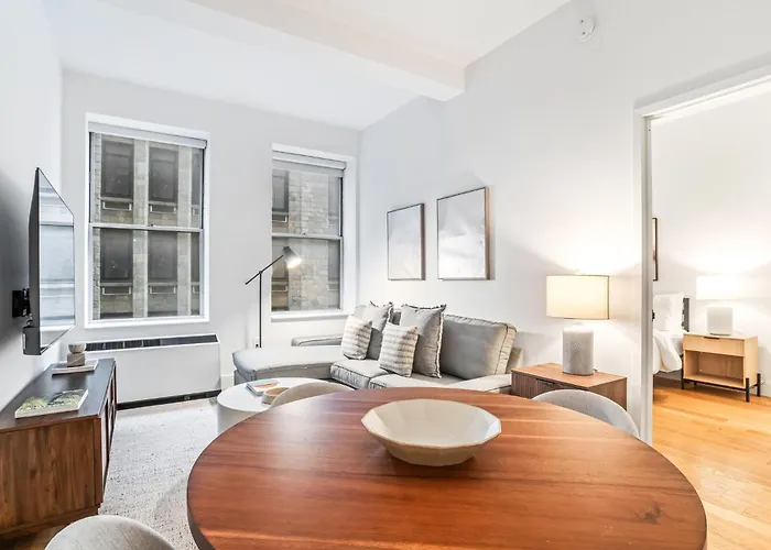 Magnificent 2Bdr & 1Bth Apartment