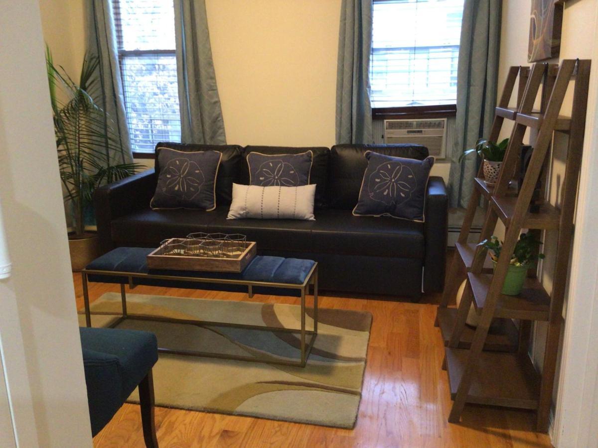 Brownstone Living Apartment