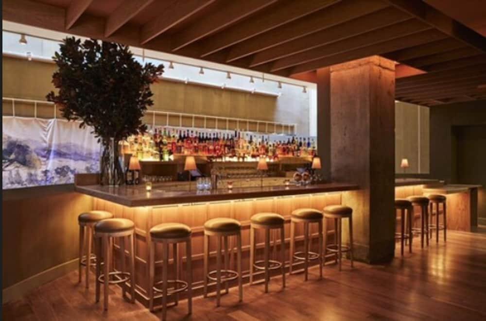 Chambers Hotel Central Park South, Sonder New York