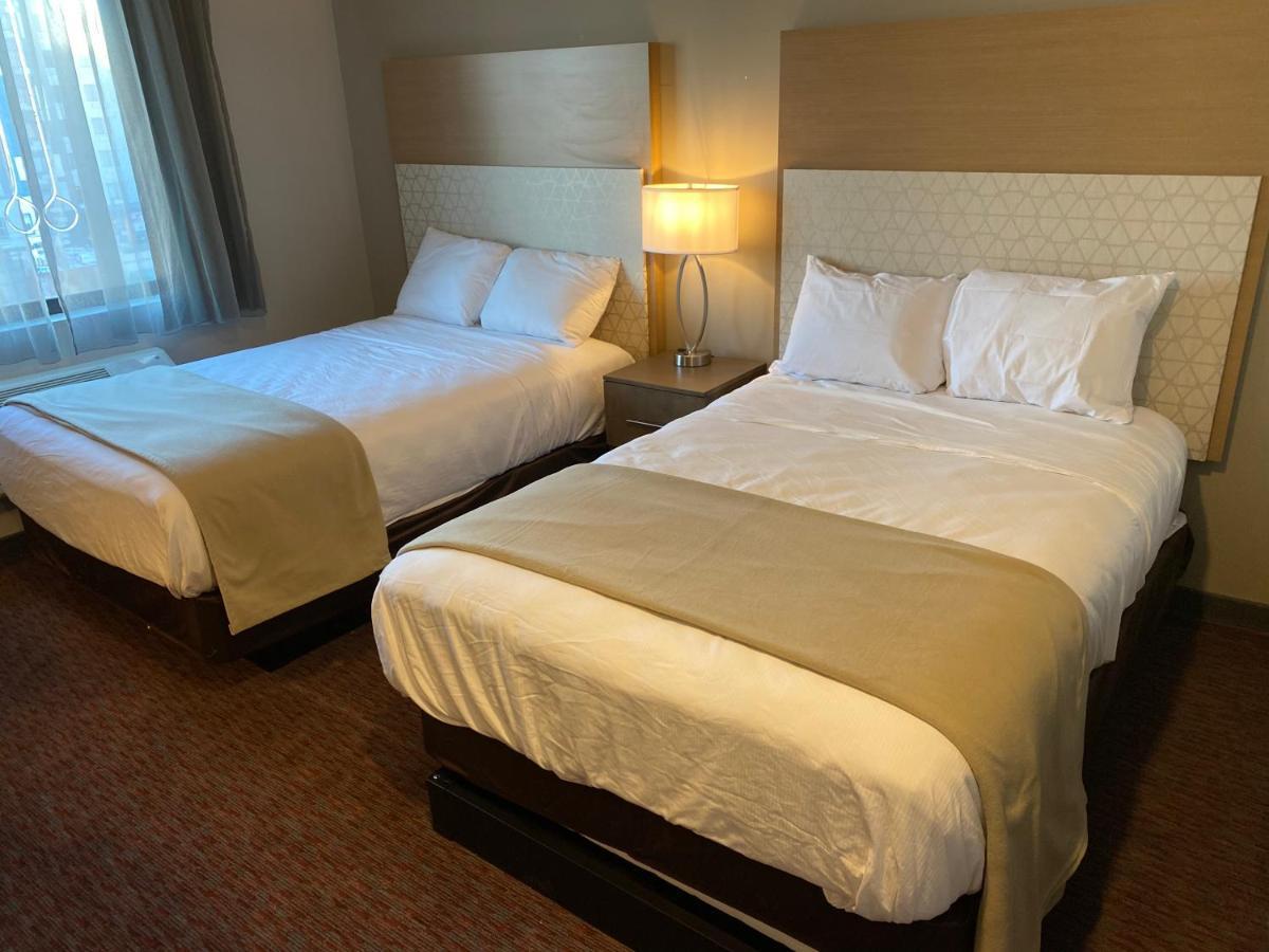 Hotel The