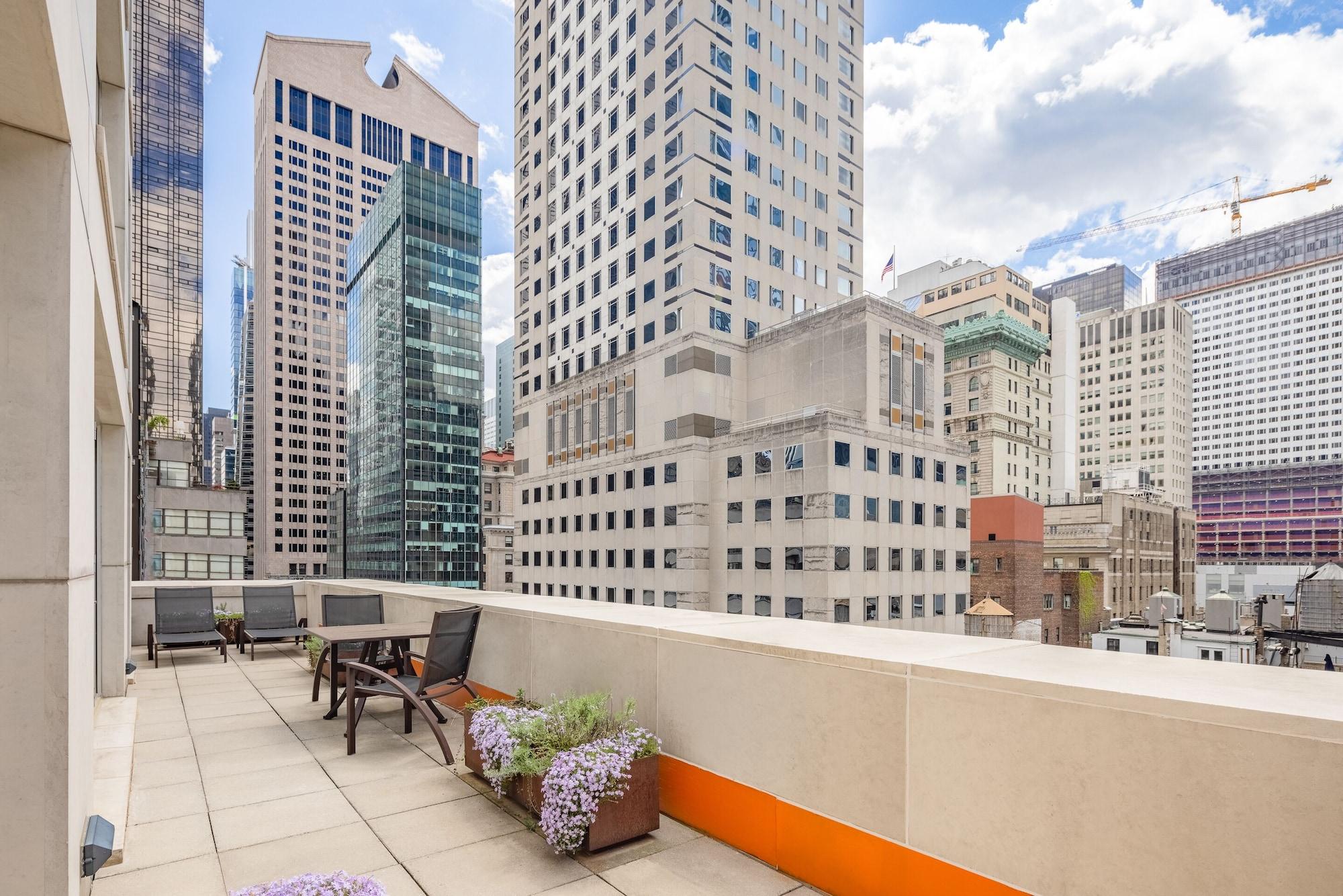Hotel Chambers Hotel Central Park South, Sonder