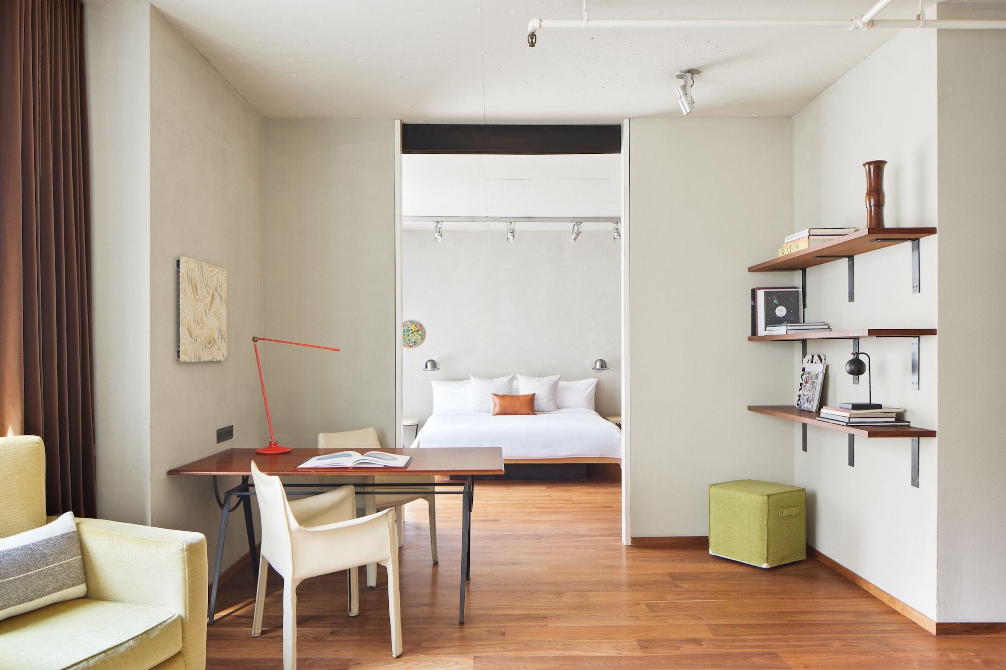 Chambers Hotel Central Park South, Sonder Hotel New York