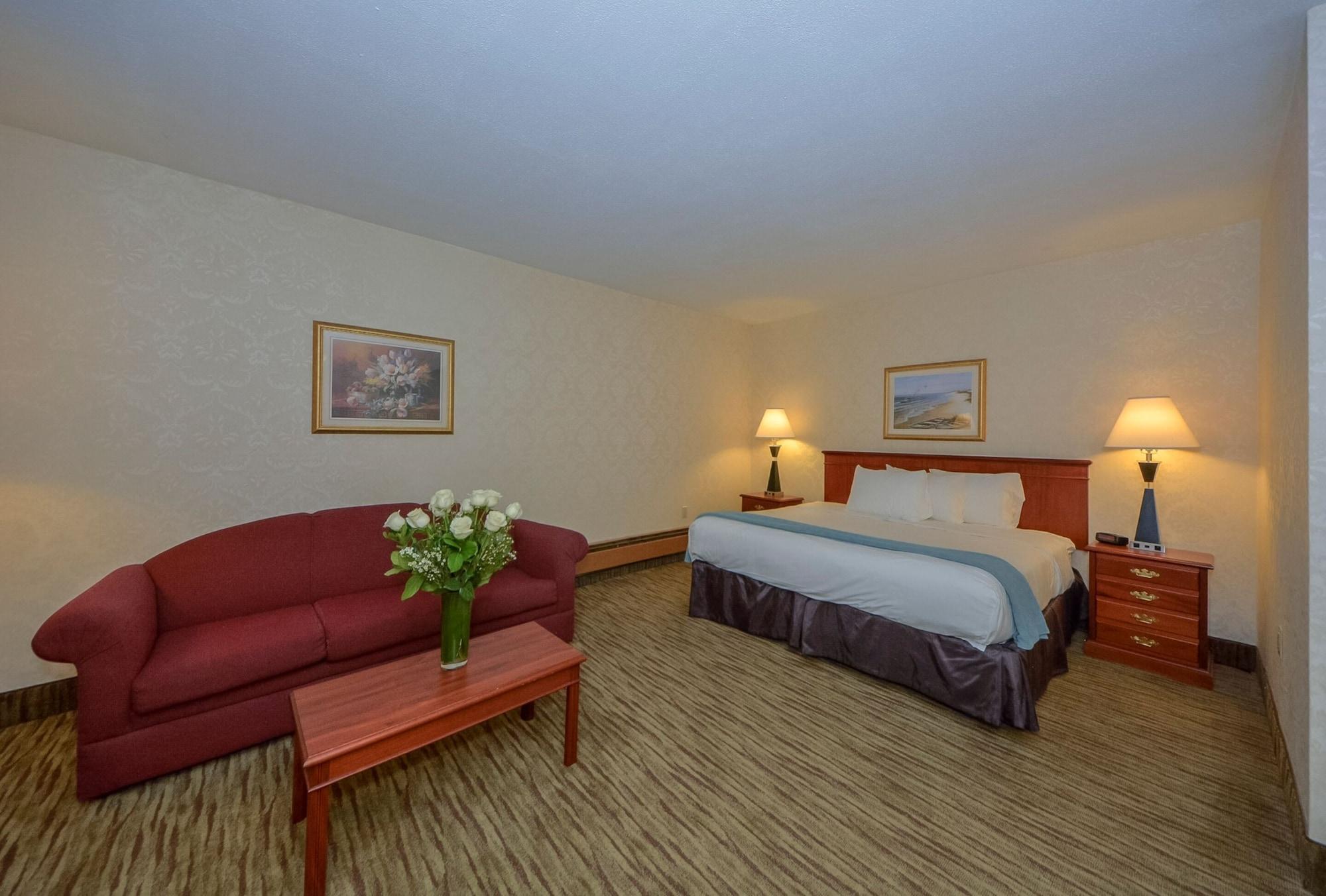 Anchor Hotel 3*