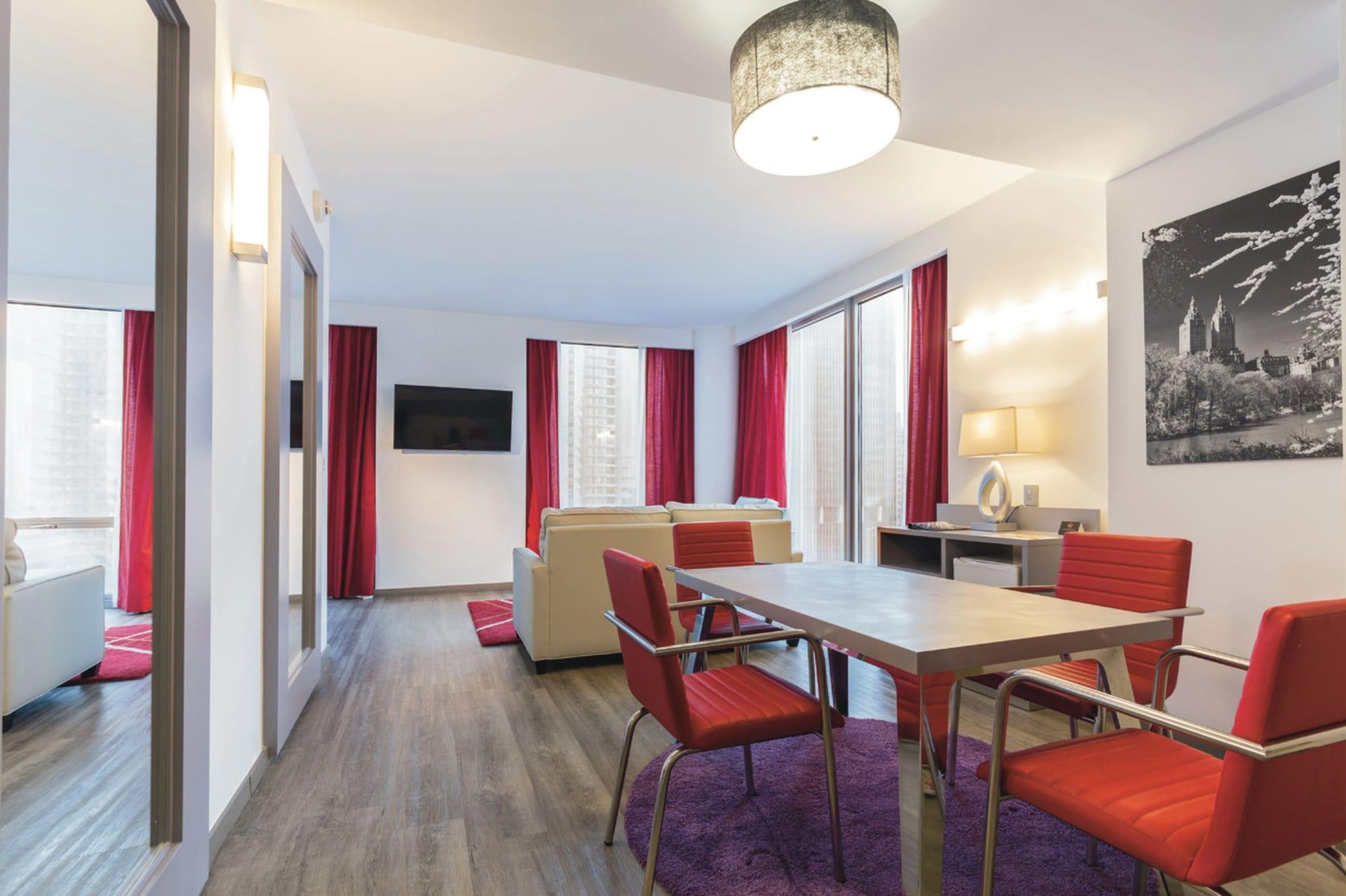 Riu Plaza Times Square Hotel 4*