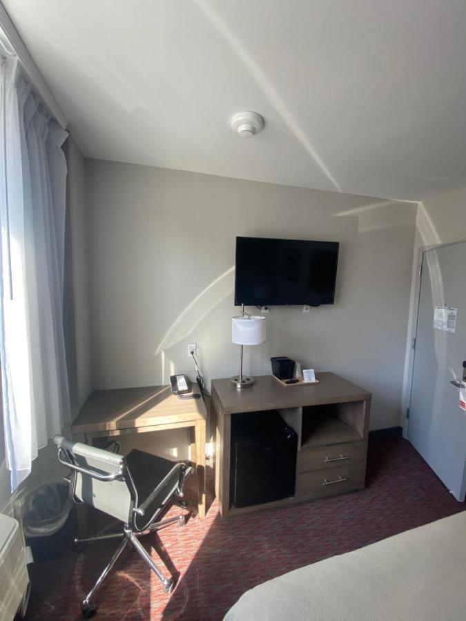 Hotel The