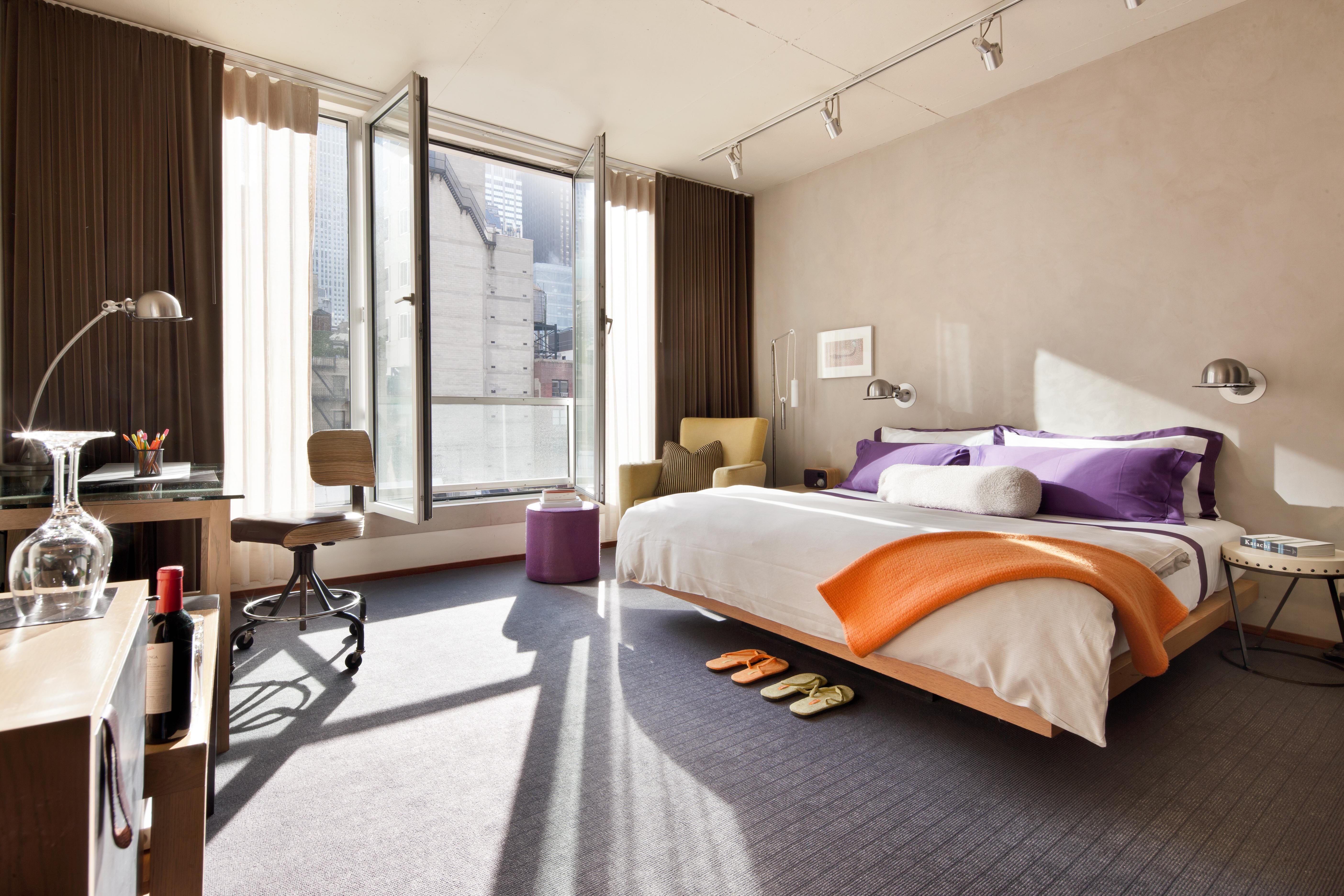 Chambers Hotel Central Park South, Sonder Hotel