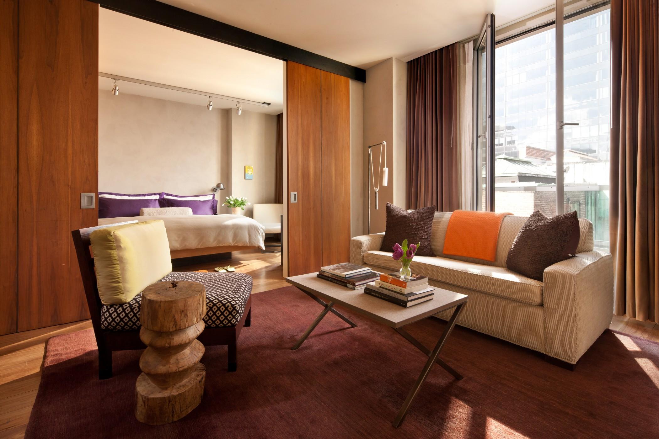 Chambers Hotel Central Park South, Sonder