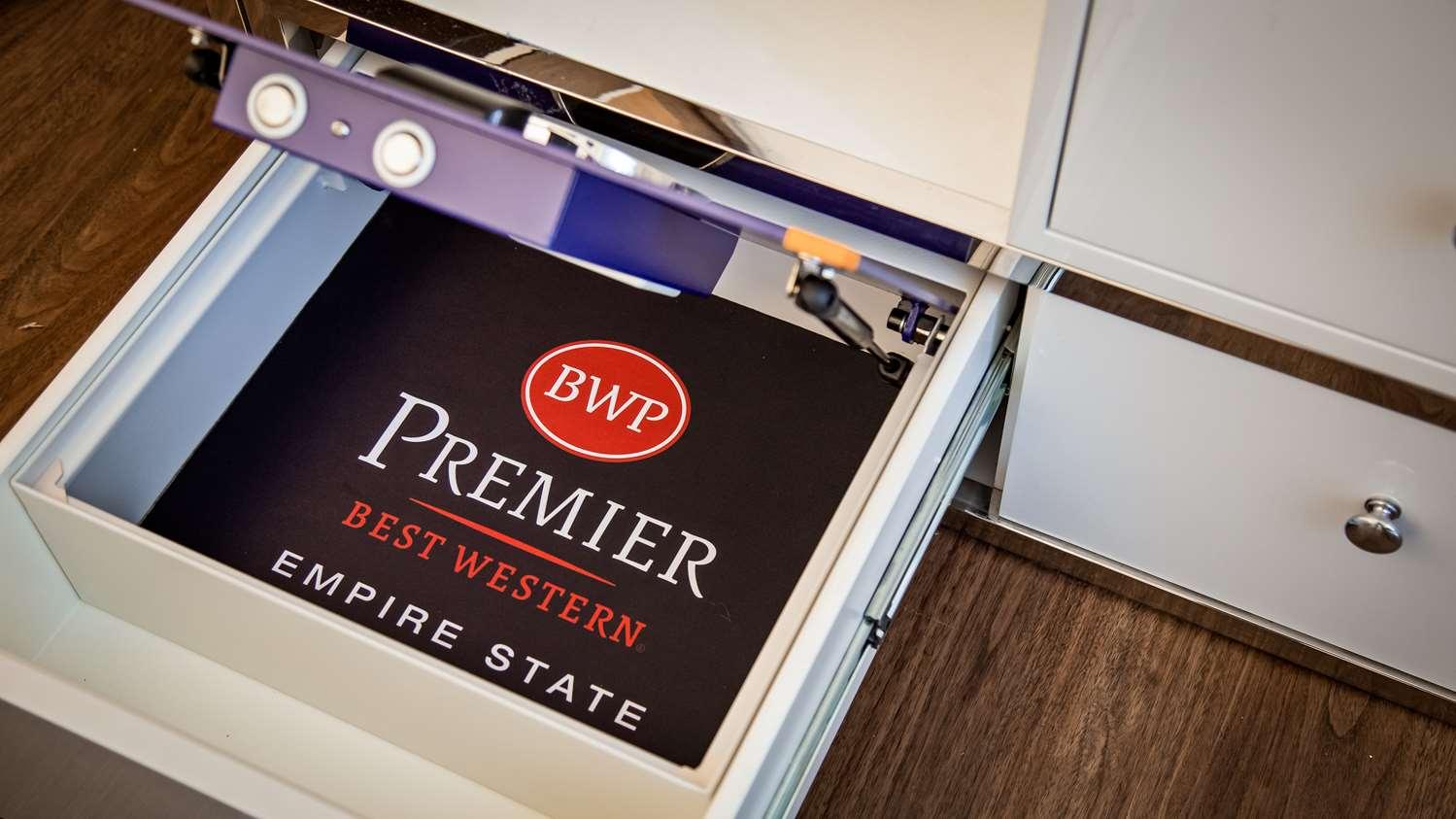 Western Premier Empire State 3*