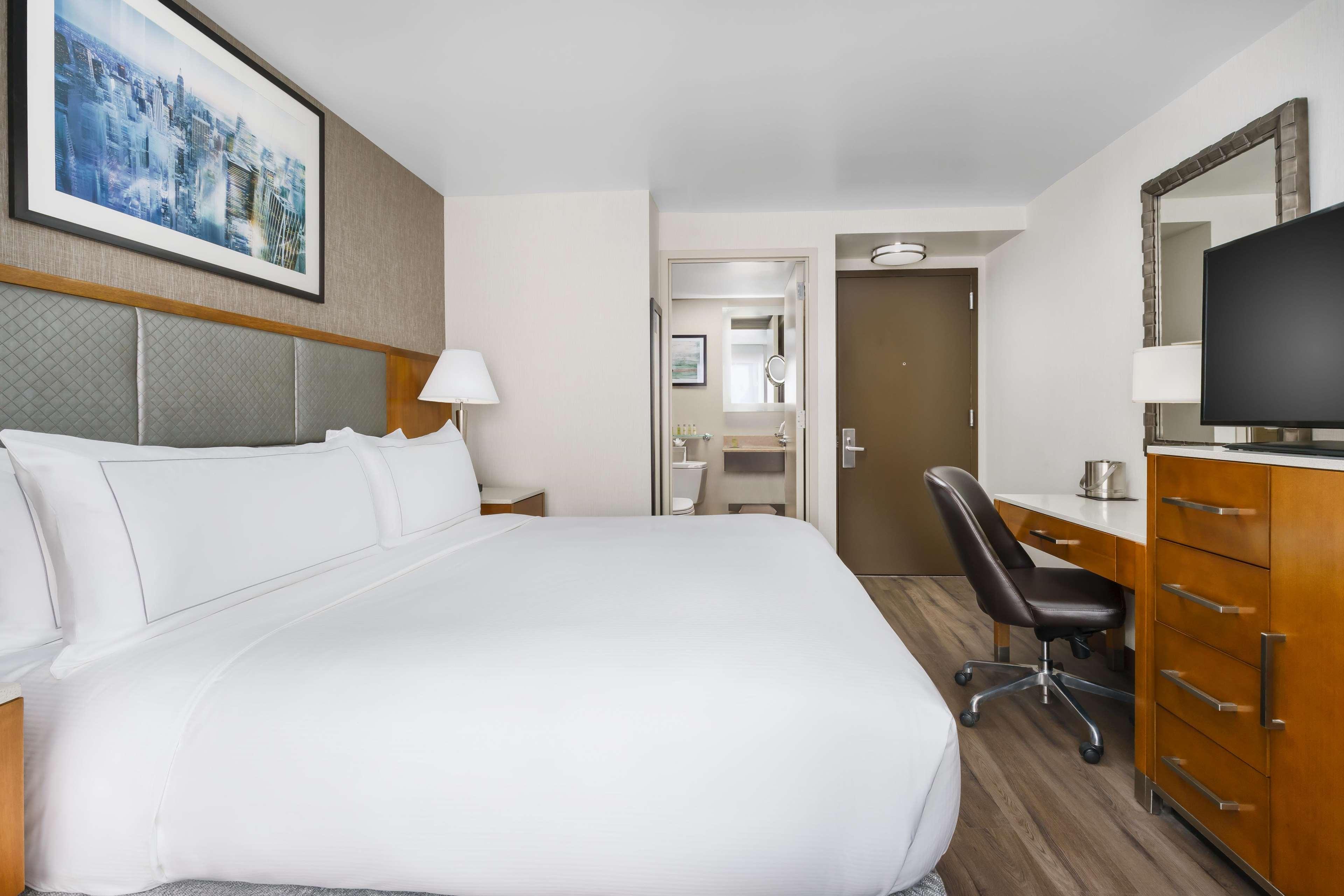 Doubletree By Hilton - Chelsea 4*