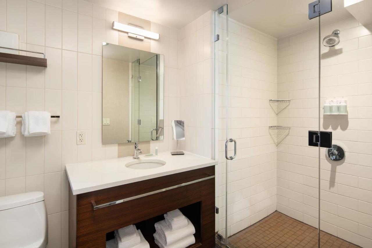 By Marriott Manhattan/ Midtown Eastside Hotel Nova York