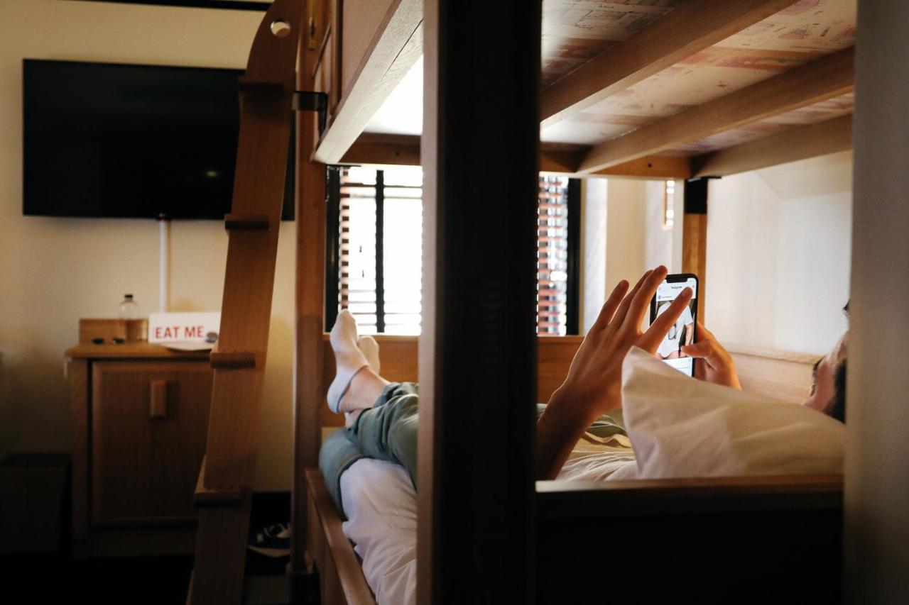 Hotel Freehand 4*
