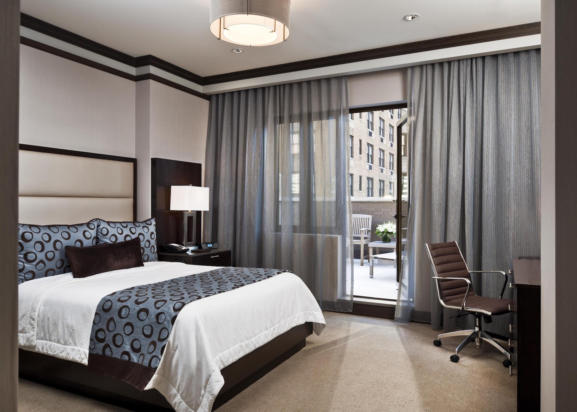 The Pearl 4*