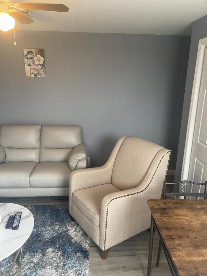 Apartment Modern One Bedroom New York