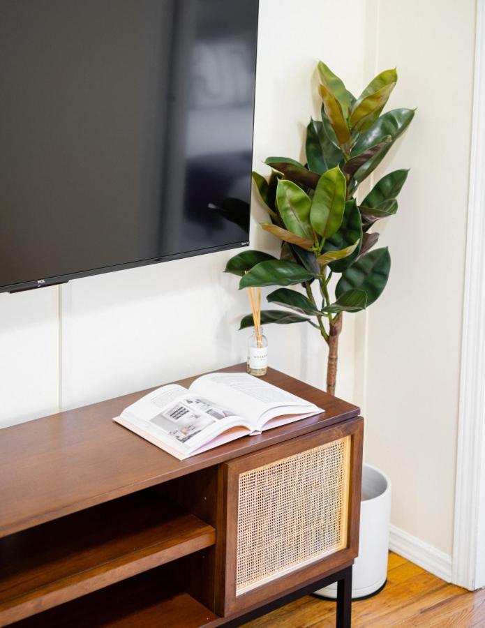 Cozy And Modern One-bedroom Apartamento