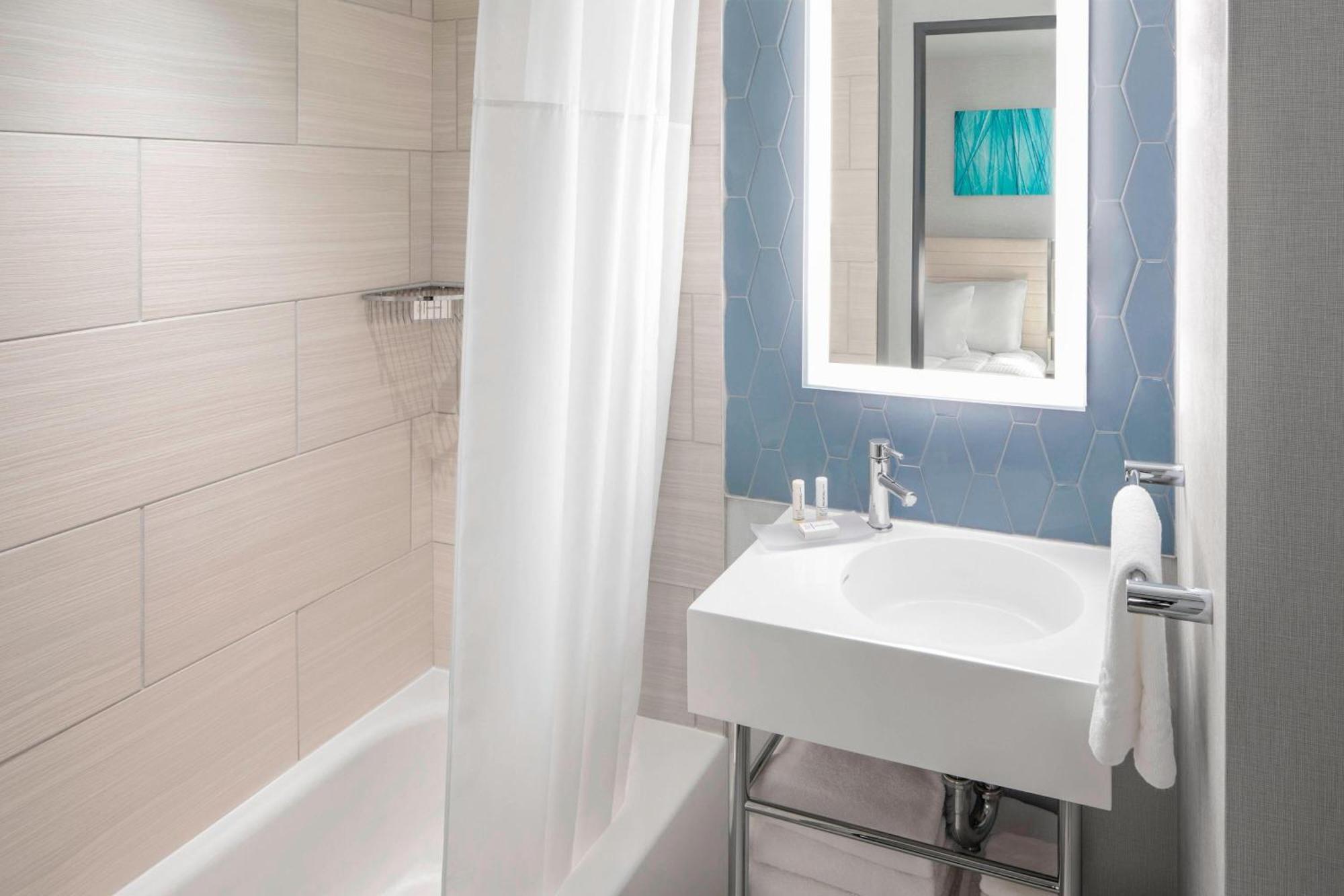 Hotel Springhill By Marriott Manhattan/times Square South New York