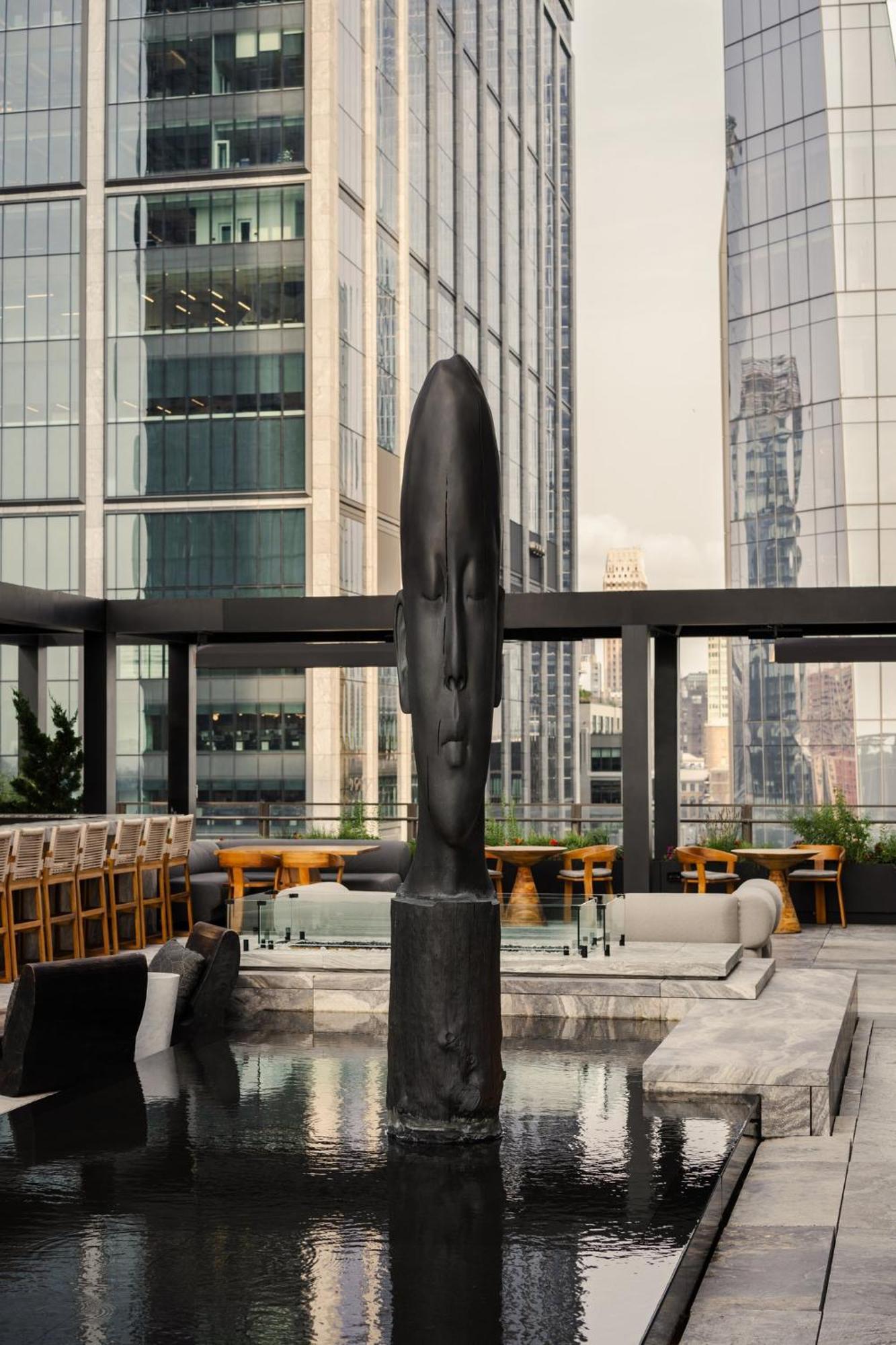 Equinox Hotel 5*