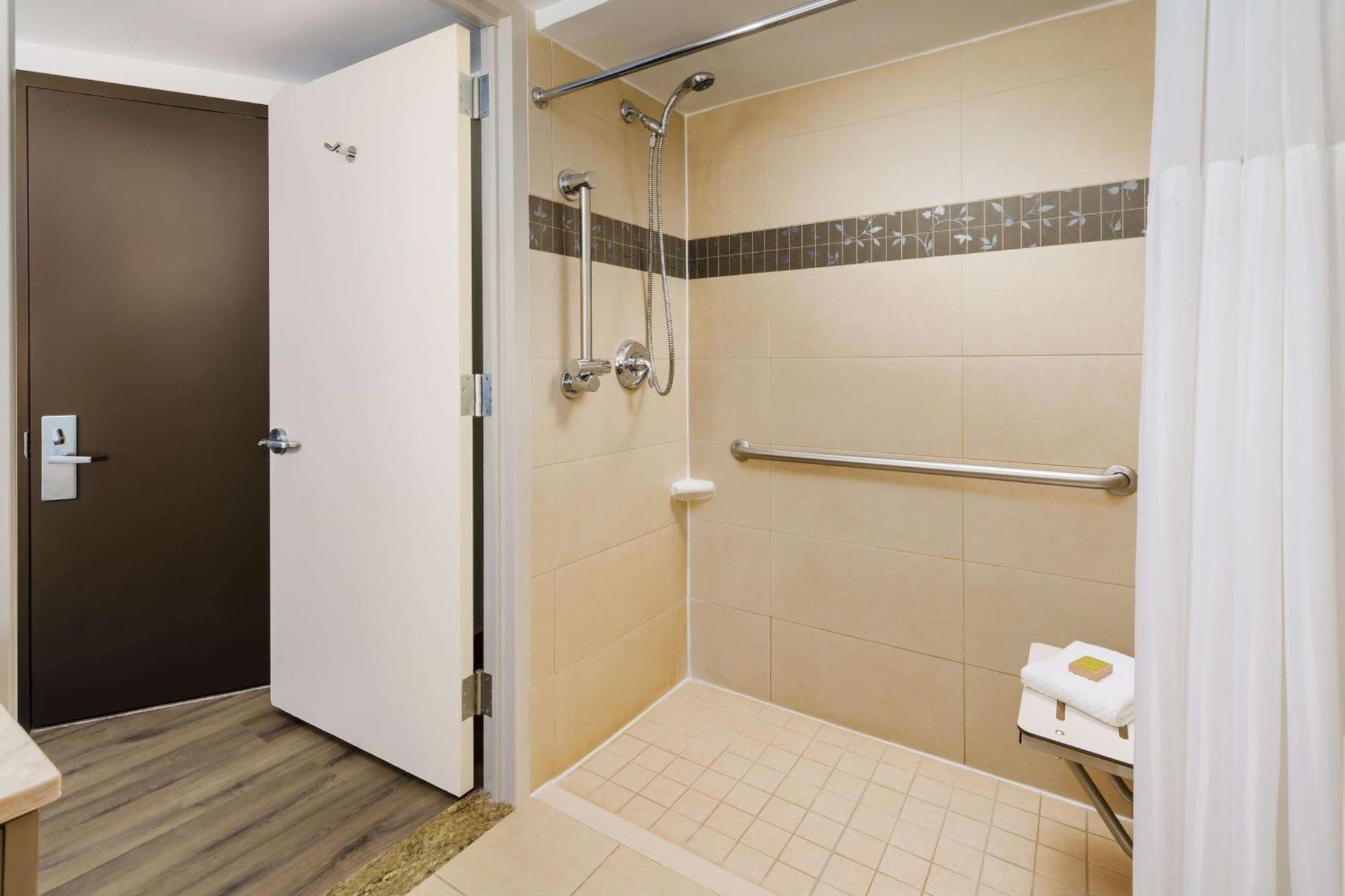 Doubletree By Hilton - Chelsea 4*