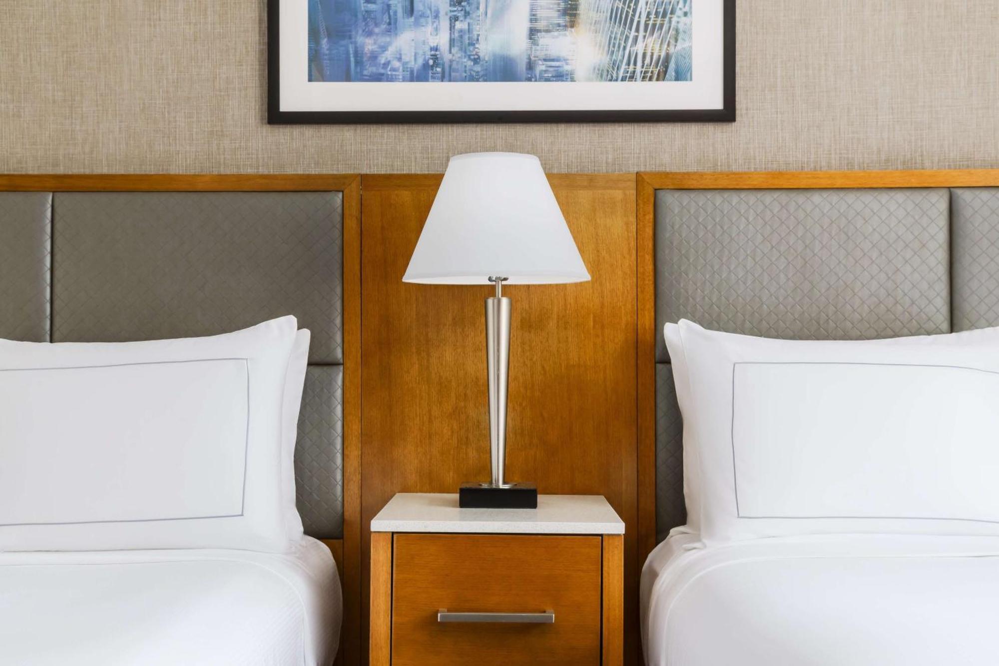 Doubletree By Hilton - Chelsea Hotel 4*